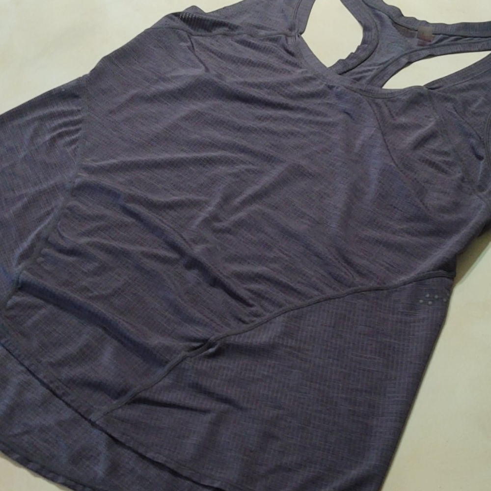 Zella Razorback Top - Picture 3 of 8